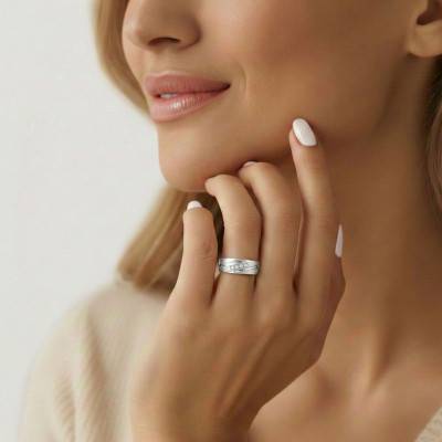 Alliance Ruban Satinée en Or Blanc & Diamants de Synthèse 0,04 ct, Largeur 4 ou 5mm - Amore