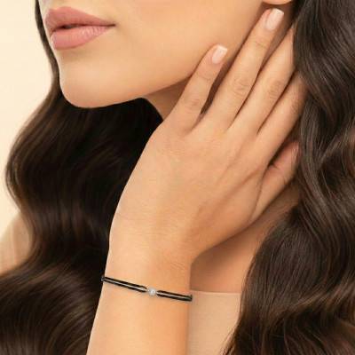 Black Cord 750/1000 White Gold & Diamond Bracelet - Emanessence