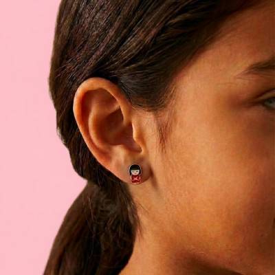 Yellow Gold & Enamel Japanese Stud Earrings - Bambins