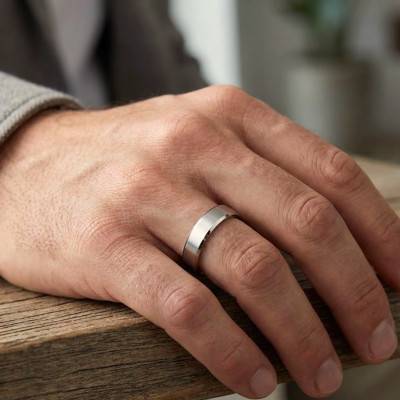 Berlioz 950 Palladium Beveled Ribbon Wedding Ring 4 mm - Fair'Belle