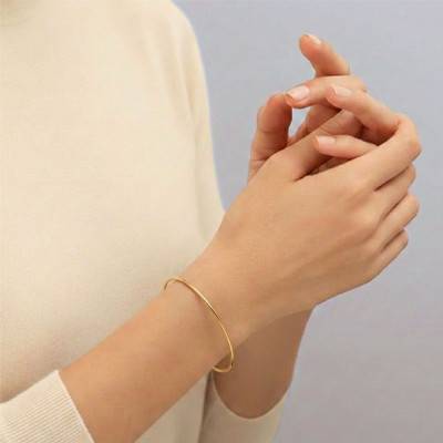 750/1000 (18K) Yellow Gold Solid Round Wire Bangle Bracelet, 42 mm Diameter, Width from 1 mm to 3.60 mm - Emanessence