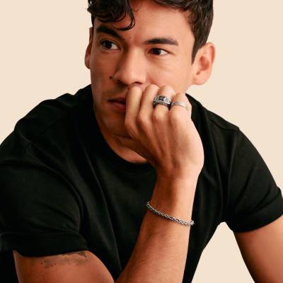 Wild Horses 925 Sterling Silver, Zirconium Oxides & Onyx Signet Ring - TR2532-667-11 - Thomas Sabo