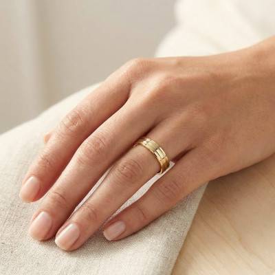 375 or 750 Yellow Gold Comfort Ribbon Wedding Ring, 4 mm Width - Fair'Belle