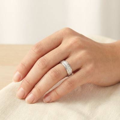 White Gold 375/1000 or 750/1000 Diamond-Cut Sandblasted Band Standard Ribbon Wedding Ring 4,50 mm - Fair'Belle