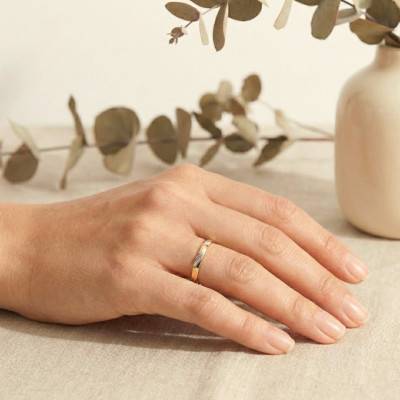 Half-Dome Standard Yellow 375 or 750 Gold Wedding Ring, 3 mm Width - Fair'Belle