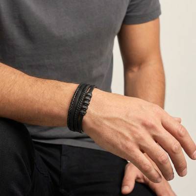 Bracelet en Cuir de Bovin Noir, 4 Rangs Tressés & Anneaux, Longueur 21 cm - Emanessence