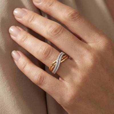 375 Yellow Gold & Zirconium Oxide Stones Double Crossover Ring - Emanessence