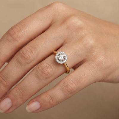 375 Yellow Gold & Zirconium Oxide Halo Ring - Emanessence