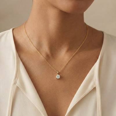 375/1000 or 750/1000 Yellow Gold Lab-Grown Diamond 4-Prong Necklace 0.25 ct - Ocarat