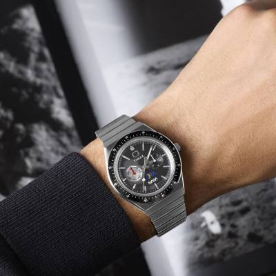 Q Timex NASA Watch TW2Y56700 - Timex