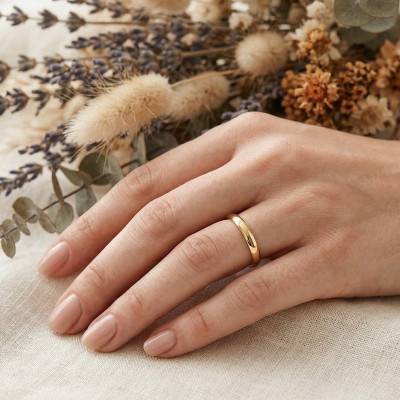 Standard Half-Round 375/1000 Yellow Gold Wedding Ring, Width 3 mm - Amore