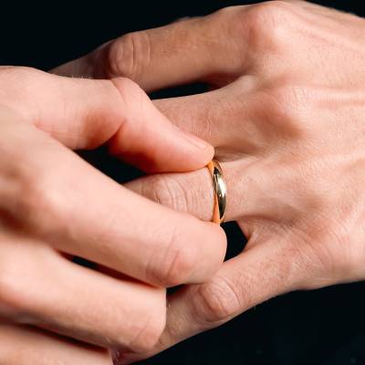 750 Yellow Gold Standard Demi-Jonc Wedding Ring, Width 3.50 mm - Amore