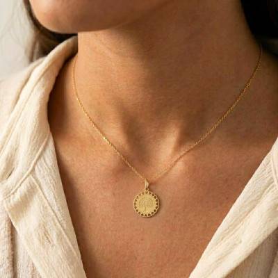 Pendentif Arbre de Vie Coeurs en Or Jaune 750, Diamètre 16mm - Emanessence