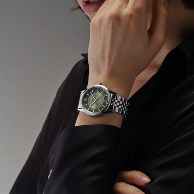 Freelancer Date 38mm Green Dial Watch 2771-ST-52051 - Raymond Weil