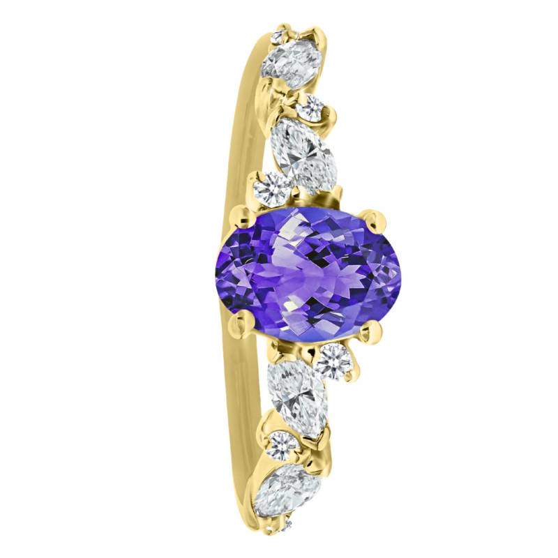 Tanzanite 7x5 mm & 0.35 ct Lab-Grown Diamond Engagement Ring in 750/1000 Yellow Gold, Size 54 - Ocarat