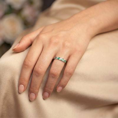 Bague de Fiançailles Emeraude en Or Blanc 375 & Oxydes de Zirconium - Aurora