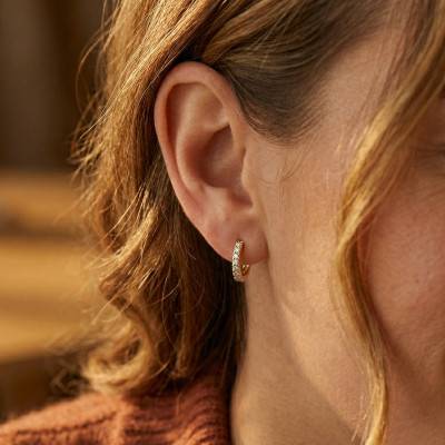 Boucles d'Oreilles Créoles en Or Jaune 750 & Diamants 0,07 ct - Emanessence