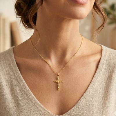 375 Yellow Gold Rounded-Edge Christ Cross Pendant - Ocarat