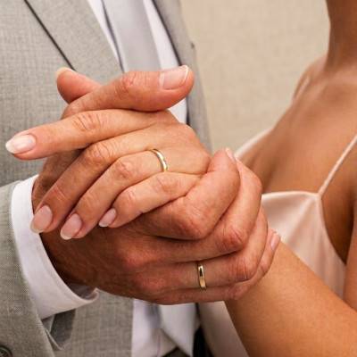 Alliance Ruban Confort en Or Jaune 375, Largeur 3,00 mm - Ocarat