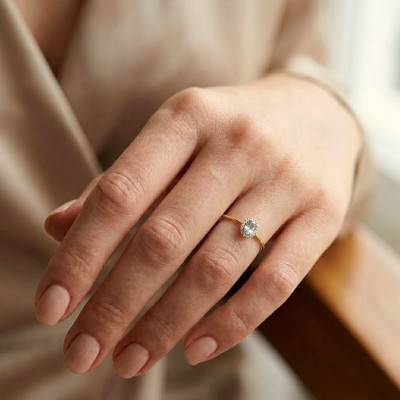 Solitaire Accompagné Aigue-Marine & 17 Diamants de Synthèse 0,12 ct en 2 Ors 750, Taille 54 - Ocarat