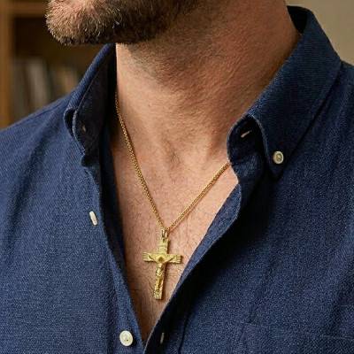 Croix Christ Solaire en Or Jaune 375, Dimension 21 x 34 mm - Lucas Lucor