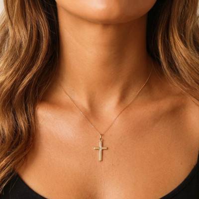Yellow Gold Star Cross, 375 or 750, 12 x 18 mm - Emanessence