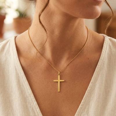 Croix Simple Grande en Or Jaune 750, Dimension 19 x 33 mm - Emanessence