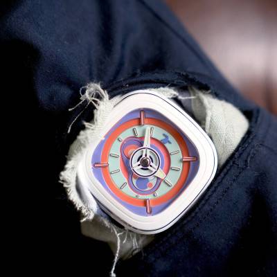 Montre P1C/06 Aka Bubble Gum - SevenFriday