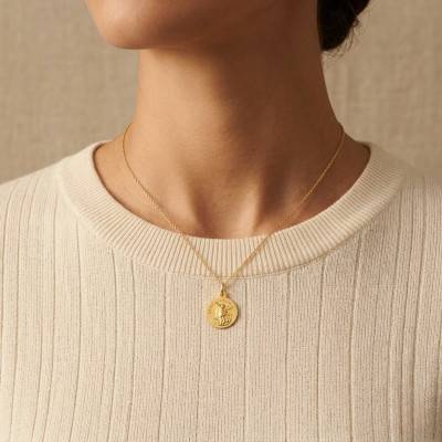 Saint Michael Yellow Gold 375 Medal, 14 mm or 16 mm Diameter - Vandona