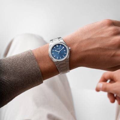 Montre A.R.T. Date 38mm 1000-ST-50001 - Raymond Weil