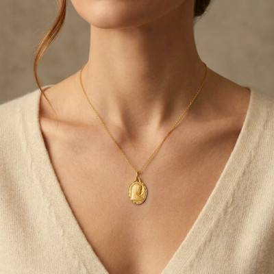 375/1000 Yellow Gold Faceted Virgin Mary Medal - Lumiosa