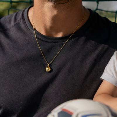 750/1000 Yellow Gold Soccer Ball Pendant - Emanessence