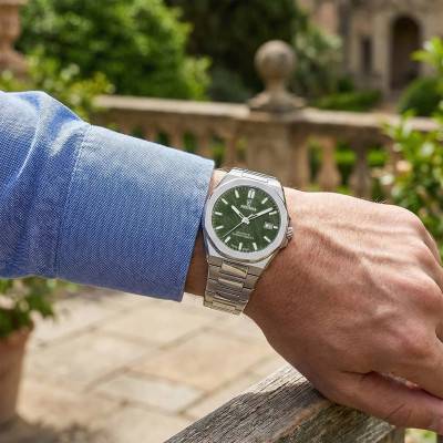 Montre Classic Steel F20100/2 - Festina Swiss Made
