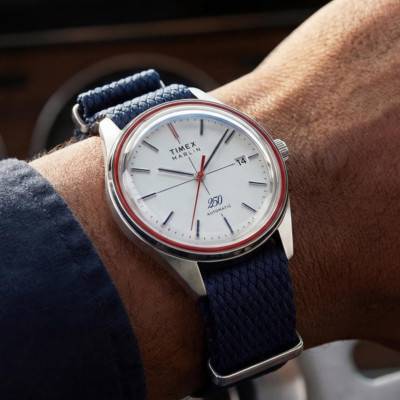 Montre Marlin Jet Automatic America 250 TW6A06300 - Timex