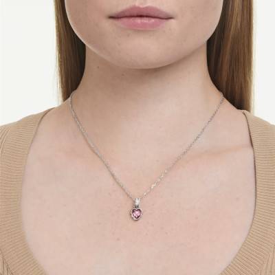 Collier Pendentif Chroma Cristal Cœur Rose en Métal Rhodié & Oxydes de Zirconium, Longueur 38 à 45 cm - 5757789 - Swarovski