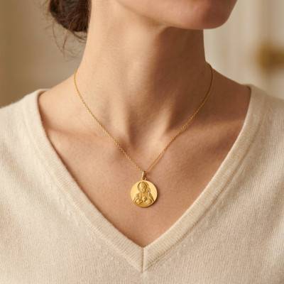 Médaille Saint Nicolas Or Jaune 750, Diamètre 15 mm à 20 mm - Becker
