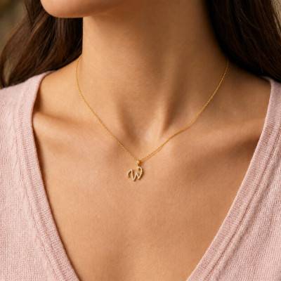 Pendentif Lettre W en Or Jaune 375 & Diamants 0,08 ct HSI - Emanessence
