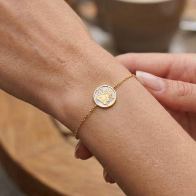 375 Yellow Gold & Mother-of-Pearl Angel Medal Bracelet, Adjustable Length 16 cm to 18 cm - Emanessence