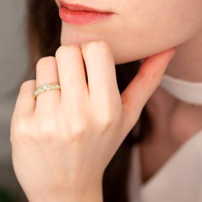 Bague Solitaire Pavé en Or Jaune 375 & Diamants de Synthèse 0,27 ct - Amore