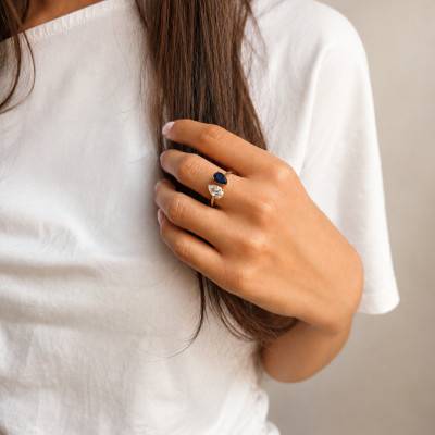 Toi et Moi Sapphire & Lab-Grown Diamond 1.00 ct 375 Yellow Gold Ring - Aurora