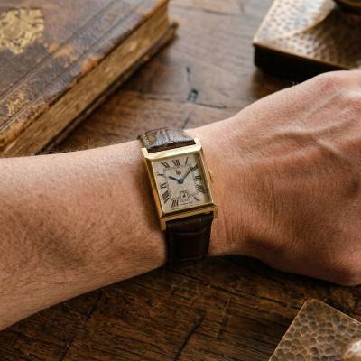 Churchill C18 671625 Watch - Lip