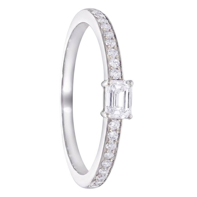 18K White Gold Emerald Cut Solitaire Ring with Lab-Grown Diamonds 0.39 ct - Amore