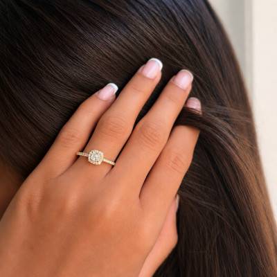 Yellow Gold 375 Cushion Halo Solitaire Ring with Lab-Grown Diamonds 0.53 ct - Amore