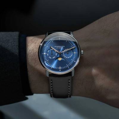 Montre Naos Moonphase Midnight Blue S01-NM06-BR02 - Sternglas