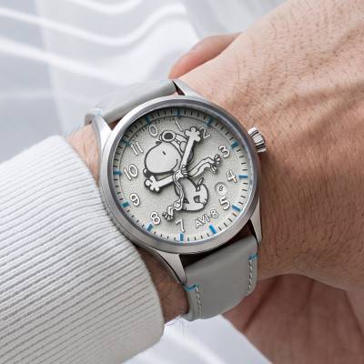 Montre Flyboy Engineer Automatic Peanuts Snoopy Flying ACE Monotone Cloud Cover Limited Edition AV-4156-01 - Avi-8