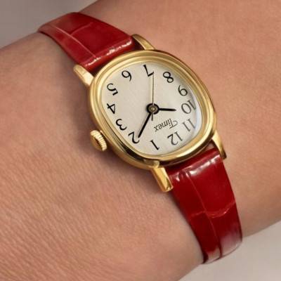 Montre Cavatina Mini TW2Y87900 - Timex