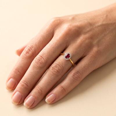 Two-Tone 750/1000 Gold Solitaire Ring with Lab-Grown Ruby & 17 Lab-Grown Diamonds 0,12 ct - Aurora