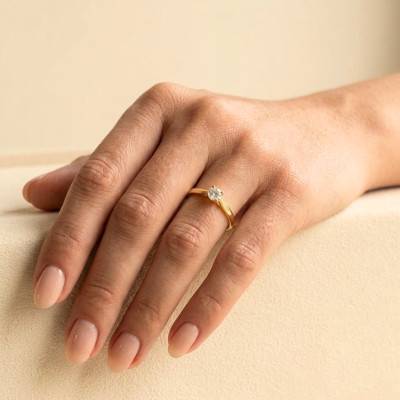 375 Yellow Gold 0.05 ct Diamond 6-Prong Solitaire Ring - Amore