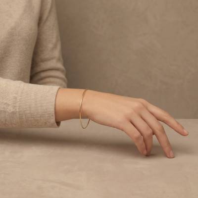 Bracelet Jonc Fil Rond Massif en Or Jaune 750, Diamètre 62 mm, Largeur de 1 mm à 3,60 mm - Emanessence