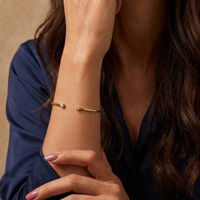 Bracelet Jonc Ouvert Diamants Naturels 0,16 ct en Or Jaune 750, Dimensions 48 x 58 - Diamond Lady